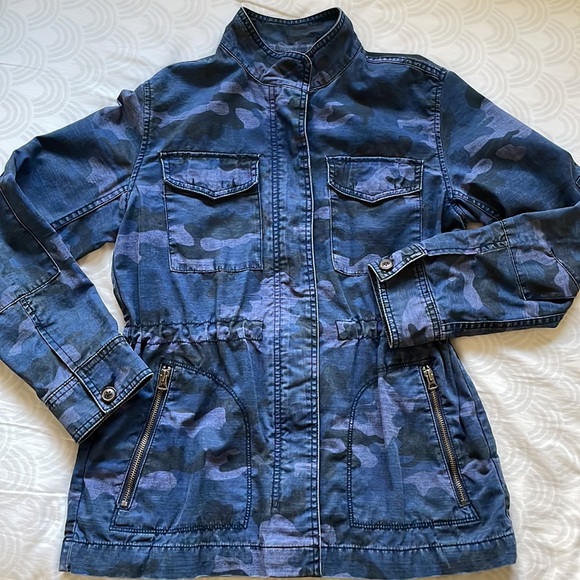 GAP Blue Camo Utility Jacket - Women’s Size S - Picture 6 of 15
